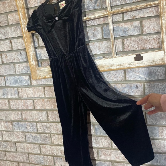 Black Velvet Jumpsuit with Bow and Crystal Accent NWT - Picture 2 of 8